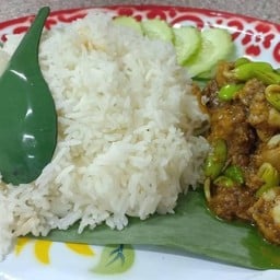 กะเพราถาดยักษ์ กระบี่