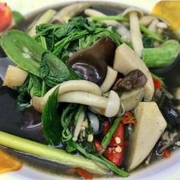 แกงเห็ดรวม