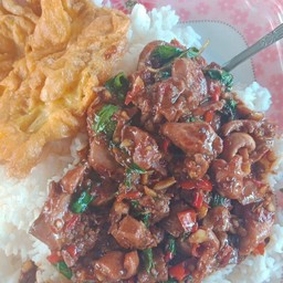 ร้านแซ่บ นัว อาหารไทย-อีสาน