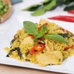 ข้าวผัดเขียวหวาน Green curry fried rice