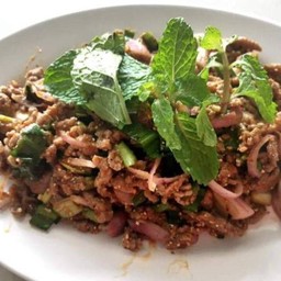 ก้อยเนื้อ(สุก)