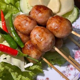 ไส้กรอกอีสานหมูล้วน by อ้อม