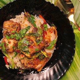 กลิ่นกะเพรา