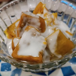 ฟักทองเชื่อมราดน้ำกะทิ