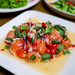 ยำแซลม่อน