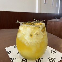 Sassy Yellow Frappe แซสซี่ เยลโล่ ปั่น