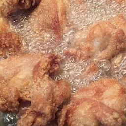 ข้าวไก่ทอด