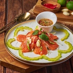 แซลม่อนน้ำปลา