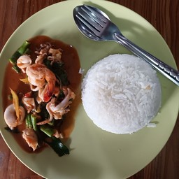 ข้าวพริกแกง ทะเล