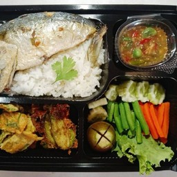 ข้าวน้ำพริก&ปลาทู 2 ชุด