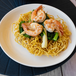 ราดหน้าบะหมี่กรอบ