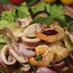ลาบทะเลรวม