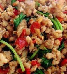กระเพราหมู,ไก่