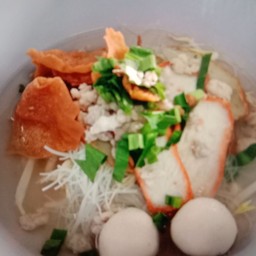 ก๋วยเตี๋ยวหมูน้ำใสพิเศษ