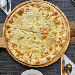 พิซซ่าหน้ามาการิต้า