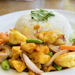 ข้าวทอดขมิ้น