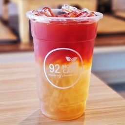 ชาไทยน้ำผึ้งโซดา