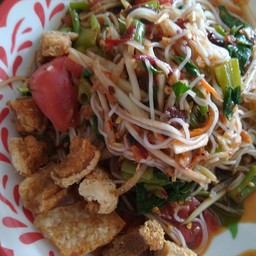 ตำป่าผักรวมหมูยอกากหมูน้ำปลาร้านัวๆ