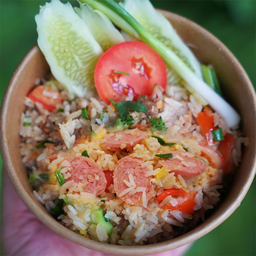 ข้าวผัดแหนม