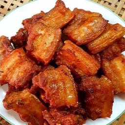 หมูสามชั้นทอดน้ำปลา(กับข้าว)