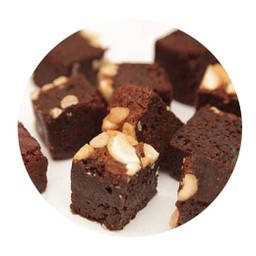 บราวนี่ ถ้วย