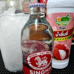 ลิ้นจี่โซดาแก้วจัมโบ้