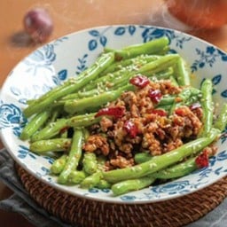 ผัดถั่วหวานคั่วพริกแห้ง