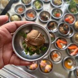 ไก่ก้อนเห็ดหอม