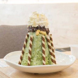 ปากเกล็ดไร่ชาเขียว