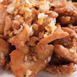 หมูทอดกระเทียม(กับข้าว)