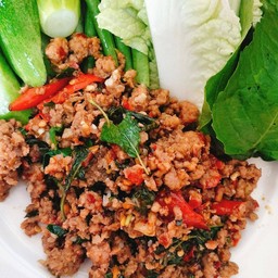 หมูสับผัดระเบิดเผ็ดตายไม่เอาเรื่อง