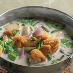 ต้มข่าปลาสลิด