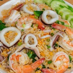 ข้าวผัดทะเล