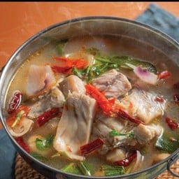 ต้มยำปลากระพงน้ำใส