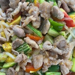 ร้านข้าวแกงเจ๊ตุ๊ก