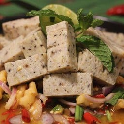 ยำหมูยอ