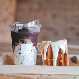 เซ็ตสุดคุ้ม!! ขนมปังปิ้ง+ เครื่องดื่ม Rest Awhile