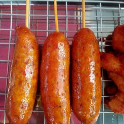 พี่ต่อ หมูทอดเจียงฮาย -