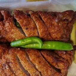 เฮ้ย !! แหนมปลากรายปะหล่ะ