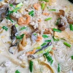 ต้มกะทิวุ้นเส้นโบราณ