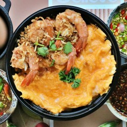[อร่อยซ่ากับโค้ก] ข้าวไข่ข้นกุ้งกระเทียม +  โค้ก ออริจินัล (กระป๋อง)