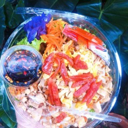 ก๋วยเตี๋ยวหลอดทรงเครื่อง