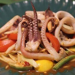 ตำปลาหมึก