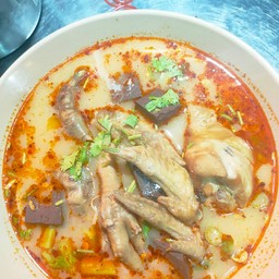 ต้มยำไก่รสจัดจ้าน