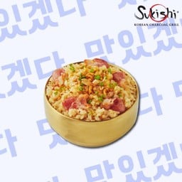ข้าวผัดกระเทียมเบคอน