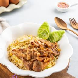 ข้าวผัดไข่หมูย่าง