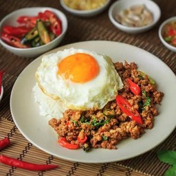 ข้าวกระเพรา