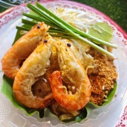 เจ้เล็ก ผัดไท Pataya