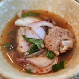 ข้าวมันไก่แซ่คุ้ม