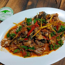 กบผัดเผ็ด